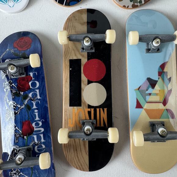 Tech Deck Fingerboards Lot of 11 Element Almost Flip Plan B Skateboard Collectib - Picture 10 of 13